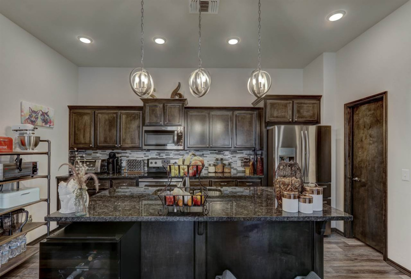 3 Bedrooms Bedrooms, 0 ,2 BathroomsBathrooms,Residential,Single Family,Landry Ln,1,133447