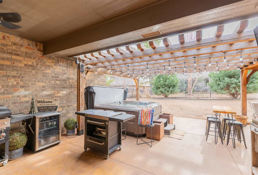 4 Bedrooms Bedrooms, 0 ,4 BathroomsBathrooms,Residential,Single Family,Montera,1.5,133450