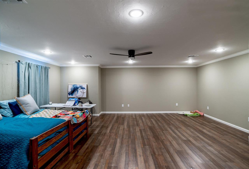 5 Bedrooms Bedrooms, 0 ,4 BathroomsBathrooms,Residential,Single Family,Will Rogers,1.5,132920