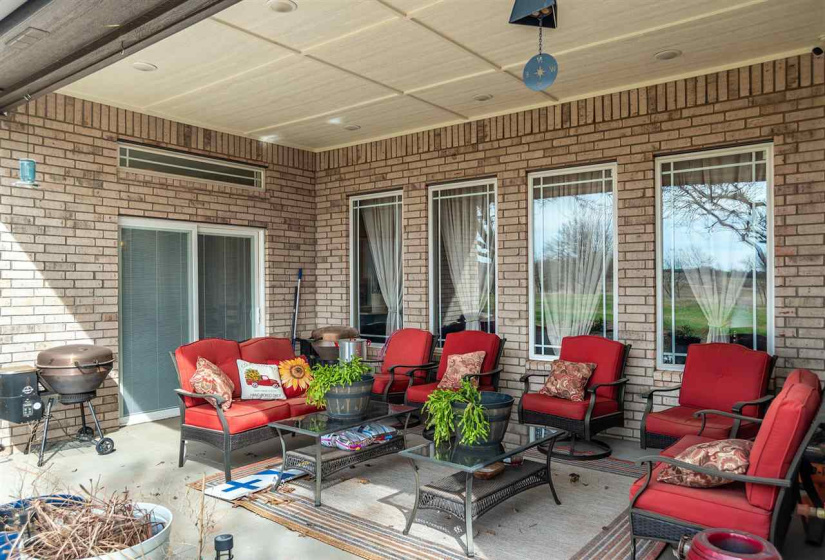 5 Bedrooms Bedrooms, 0 ,4 BathroomsBathrooms,Residential,Single Family,Will Rogers,1.5,132920