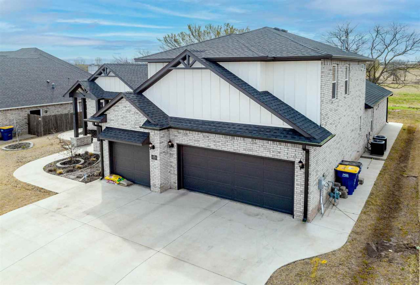 5 Bedrooms Bedrooms, 0 ,4 BathroomsBathrooms,Residential,Single Family,Will Rogers,1.5,132920