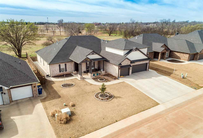 5 Bedrooms Bedrooms, 0 ,4 BathroomsBathrooms,Residential,Single Family,Will Rogers,1.5,132920