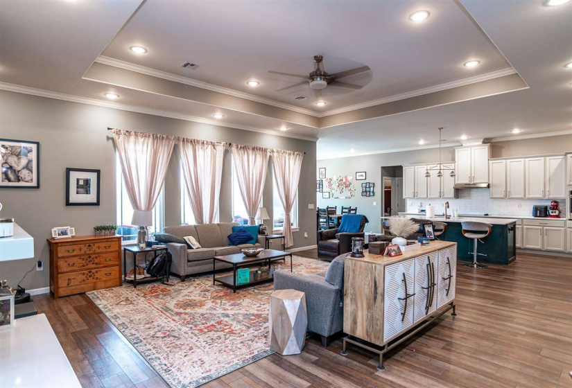 5 Bedrooms Bedrooms, 0 ,4 BathroomsBathrooms,Residential,Single Family,Will Rogers,1.5,132920