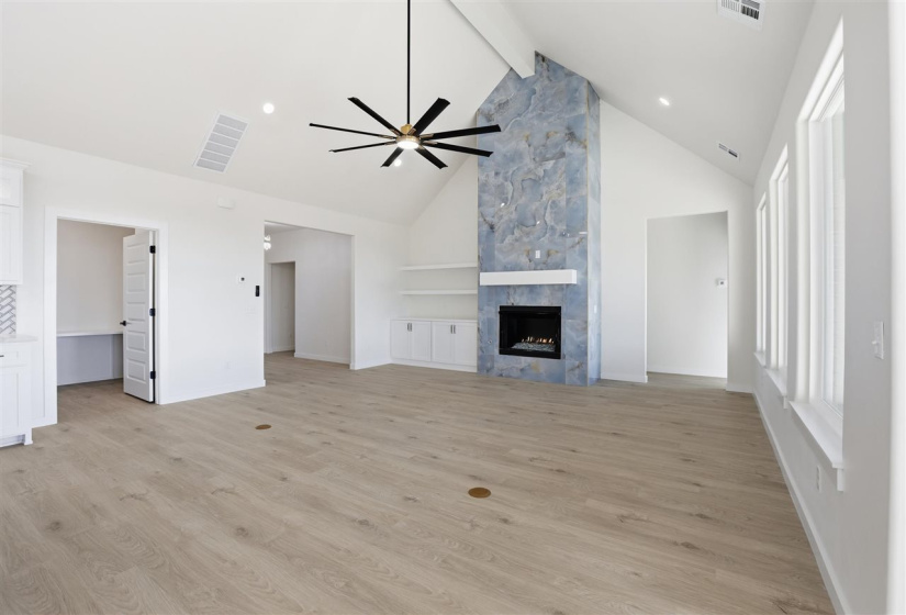 4 Bedrooms Bedrooms, 0 ,3 BathroomsBathrooms,Residential,Single Family,Karen,1,133452