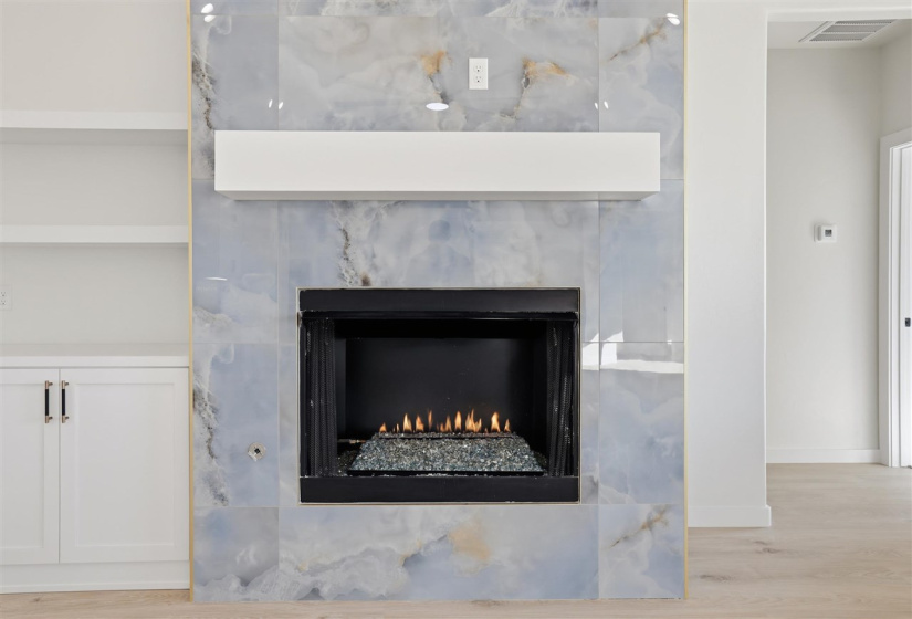 4 Bedrooms Bedrooms, 0 ,3 BathroomsBathrooms,Residential,Single Family,Karen,1,133452