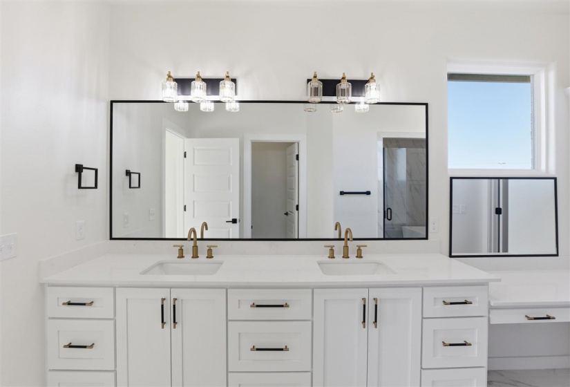 4 Bedrooms Bedrooms, 0 ,3 BathroomsBathrooms,Residential,Single Family,Karen,1,133452