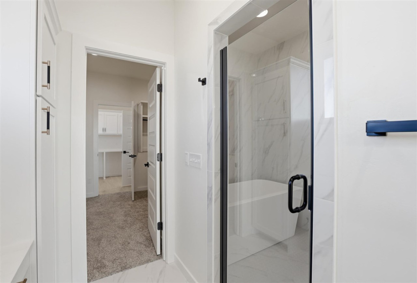 4 Bedrooms Bedrooms, 0 ,3 BathroomsBathrooms,Residential,Single Family,Karen,1,133452