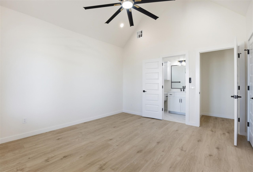 4 Bedrooms Bedrooms, 0 ,3 BathroomsBathrooms,Residential,Single Family,Karen,1,133452