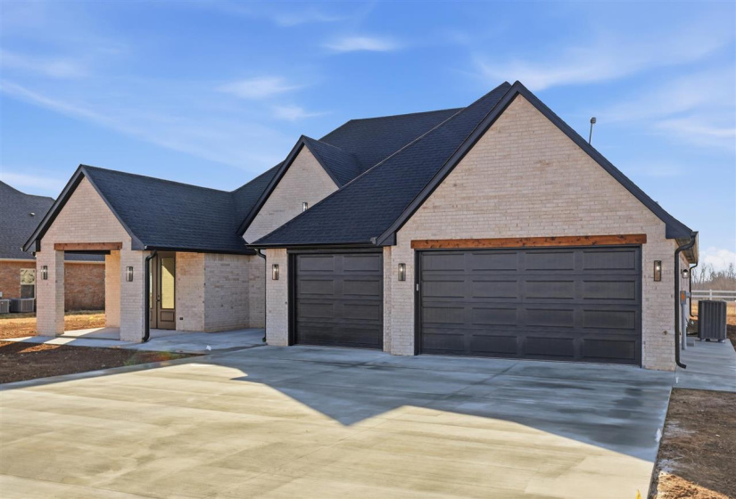 4 Bedrooms Bedrooms, 0 ,3 BathroomsBathrooms,Residential,Single Family,Karen,1,133452