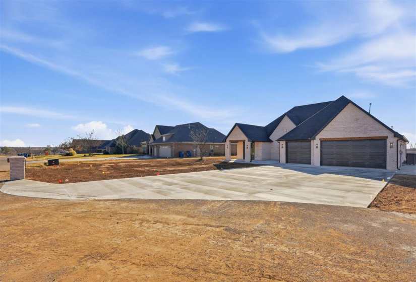 4 Bedrooms Bedrooms, 0 ,3 BathroomsBathrooms,Residential,Single Family,Karen,1,133452