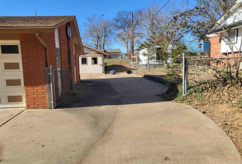 3 Bedrooms Bedrooms, 0 ,2 BathroomsBathrooms,Residential,Single Family,Cookson,1,133455