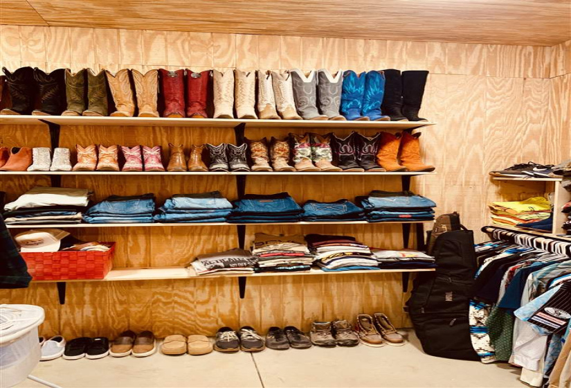 4 Bedrooms Bedrooms, 0 ,2 BathroomsBathrooms,Residential,Single Family,Rose,1,133467