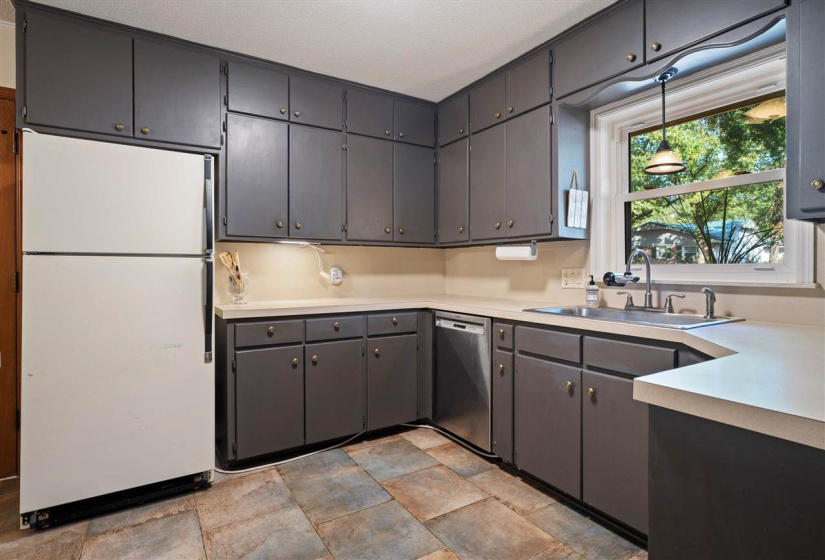 4 Bedrooms Bedrooms, 0 ,2 BathroomsBathrooms,Residential,Single Family,Manning,1,133469