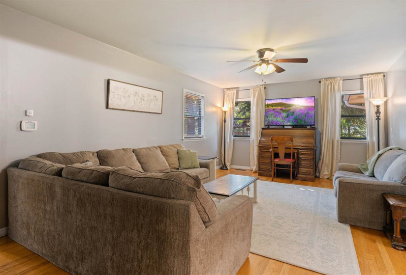 4 Bedrooms Bedrooms, 0 ,2 BathroomsBathrooms,Residential,Single Family,Manning,1,133469