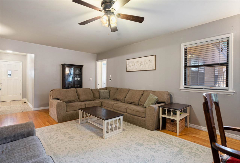 4 Bedrooms Bedrooms, 0 ,2 BathroomsBathrooms,Residential,Single Family,Manning,1,133469