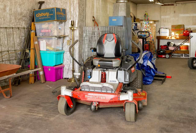 2 Bedrooms Bedrooms, 0 ,2 BathroomsBathrooms,Residential,Single Family,Old John Deere,1,133470