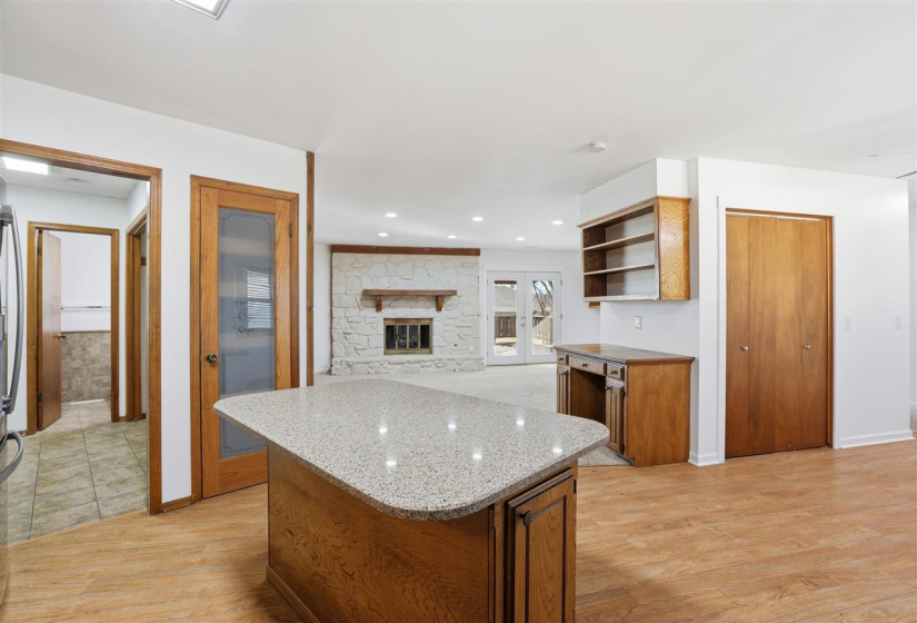 3 Bedrooms Bedrooms, 0 ,3 BathroomsBathrooms,Residential,Single Family,7th,1,133471