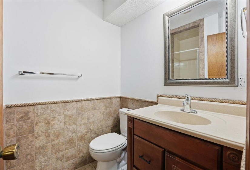 3 Bedrooms Bedrooms, 0 ,3 BathroomsBathrooms,Residential,Single Family,7th,1,133471