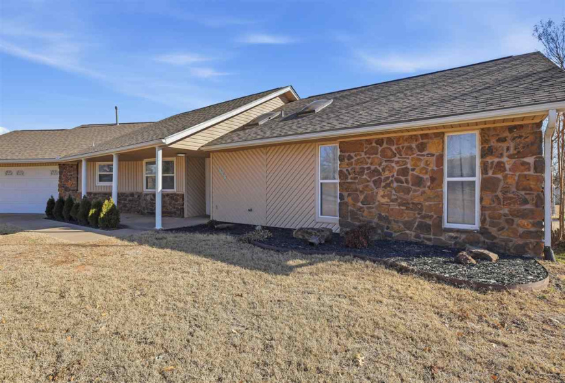 3 Bedrooms Bedrooms, 0 ,3 BathroomsBathrooms,Residential,Single Family,7th,1,133471