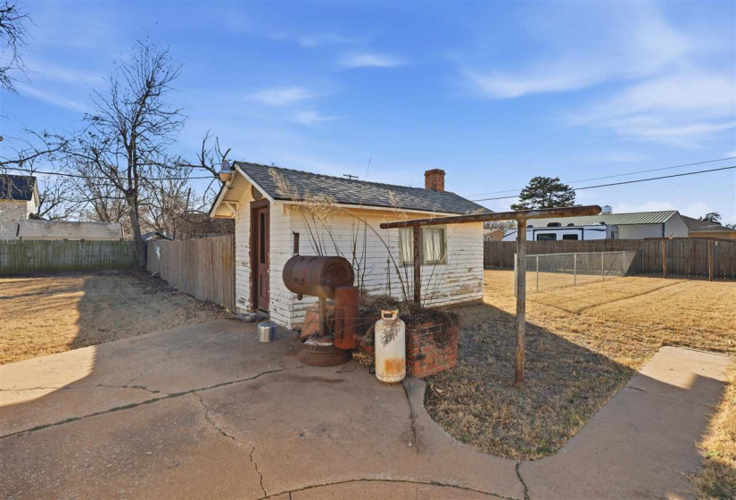 3 Bedrooms Bedrooms, 0 ,1 BathroomBathrooms,Residential,Single Family,Oak,1,133484