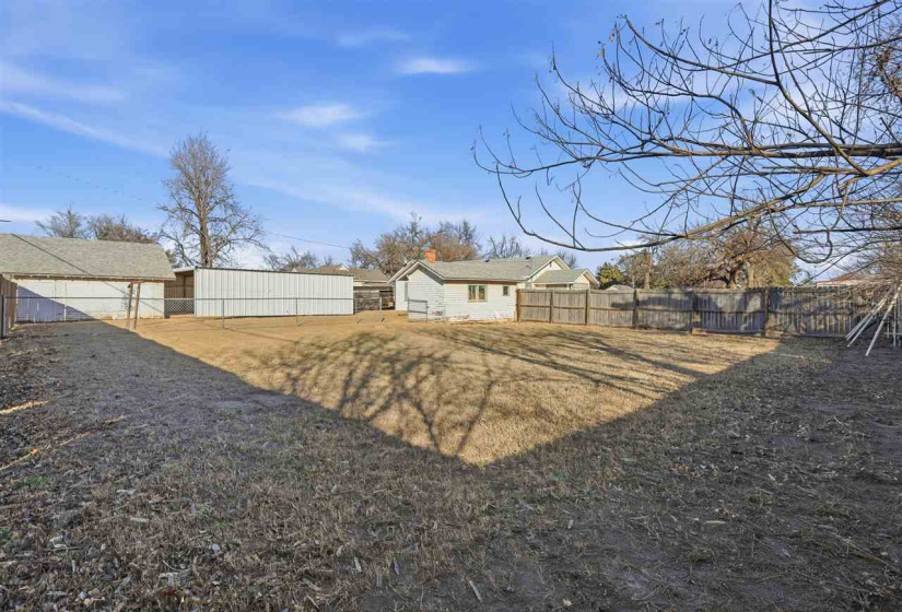 3 Bedrooms Bedrooms, 0 ,1 BathroomBathrooms,Residential,Single Family,Oak,1,133484