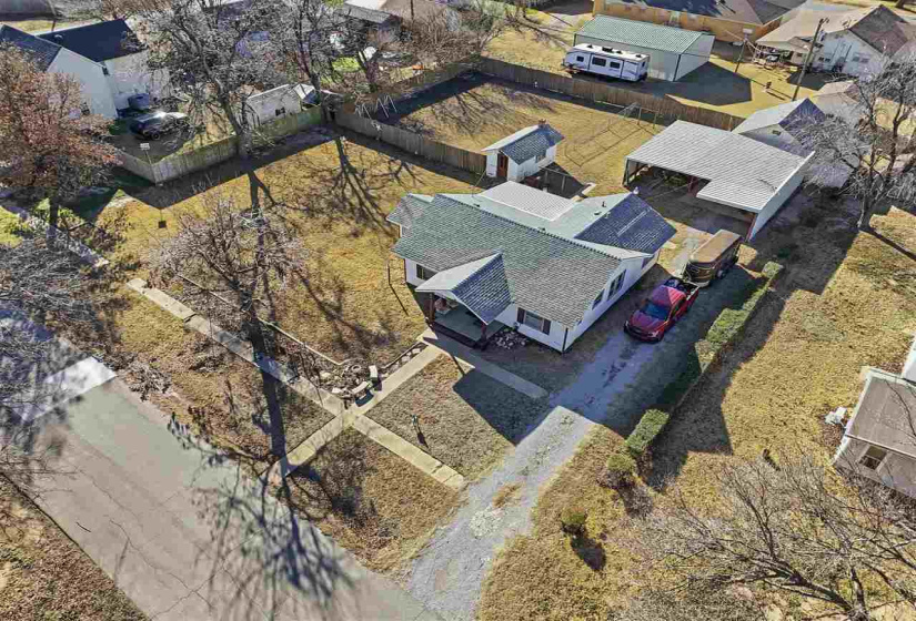 3 Bedrooms Bedrooms, 0 ,1 BathroomBathrooms,Residential,Single Family,Oak,1,133484