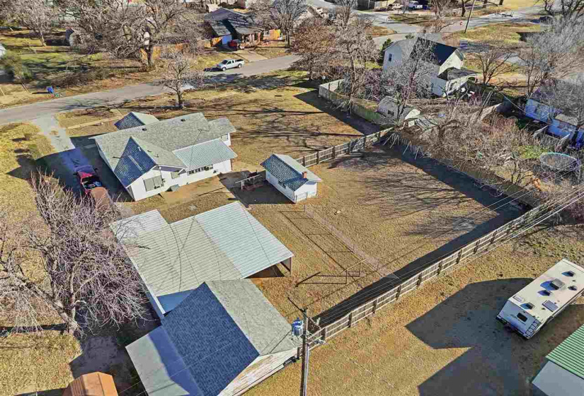 3 Bedrooms Bedrooms, 0 ,1 BathroomBathrooms,Residential,Single Family,Oak,1,133484