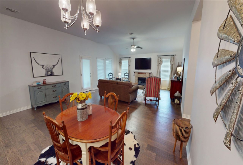 4 Bedrooms Bedrooms, 0 ,2 BathroomsBathrooms,Residential,Single Family,Platinum,1,133489