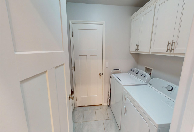 4 Bedrooms Bedrooms, 0 ,2 BathroomsBathrooms,Residential,Single Family,Platinum,1,133489