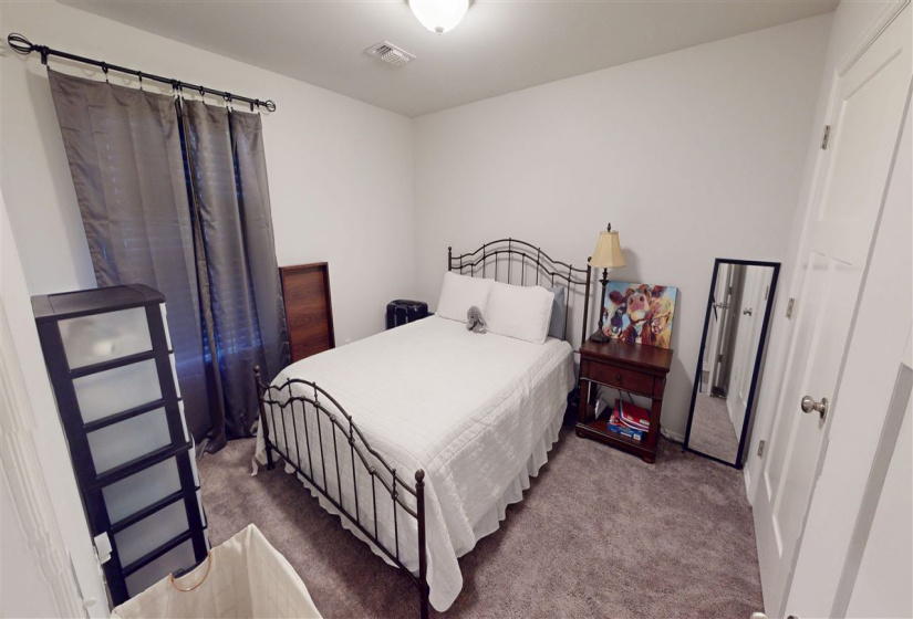 4 Bedrooms Bedrooms, 0 ,2 BathroomsBathrooms,Residential,Single Family,Platinum,1,133489