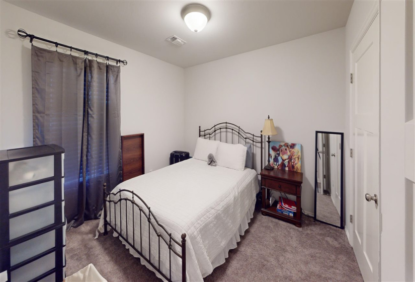 4 Bedrooms Bedrooms, 0 ,2 BathroomsBathrooms,Residential,Single Family,Platinum,1,133489