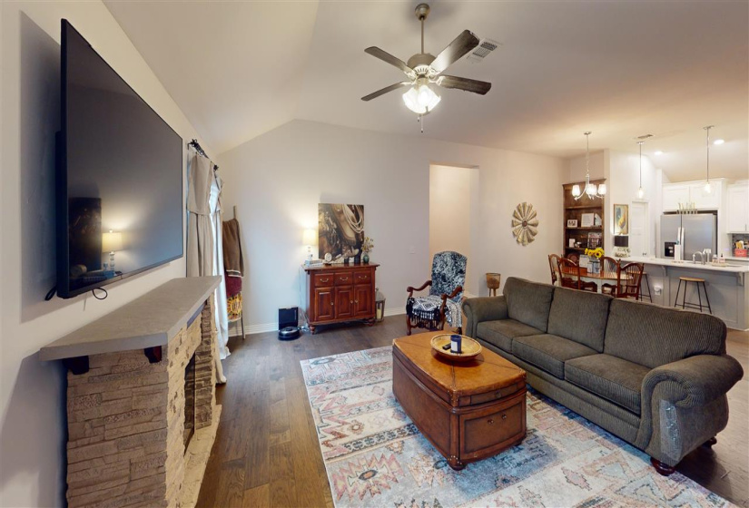 4 Bedrooms Bedrooms, 0 ,2 BathroomsBathrooms,Residential,Single Family,Platinum,1,133489