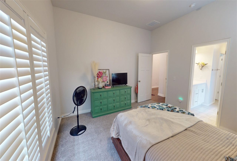 4 Bedrooms Bedrooms, 0 ,2 BathroomsBathrooms,Residential,Single Family,Platinum,1,133489