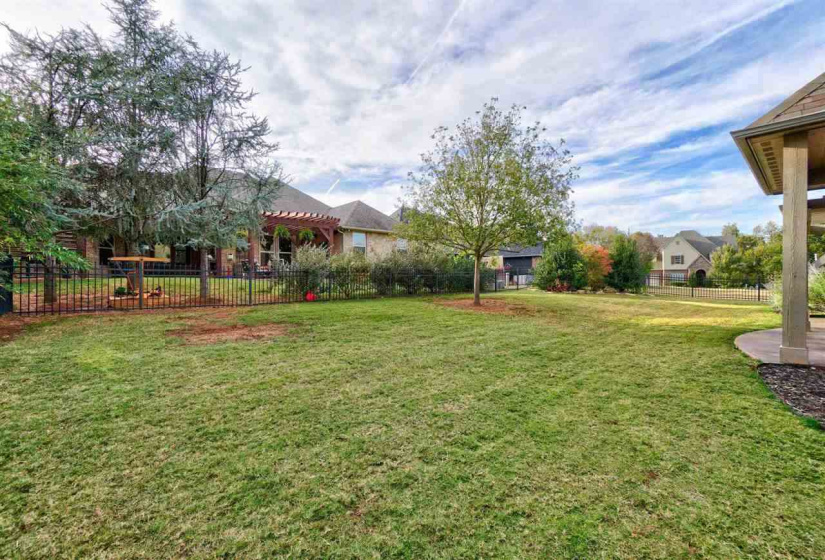 4 Bedrooms Bedrooms, 0 ,3 BathroomsBathrooms,Residential,Single Family,Ashton,1.5,133491