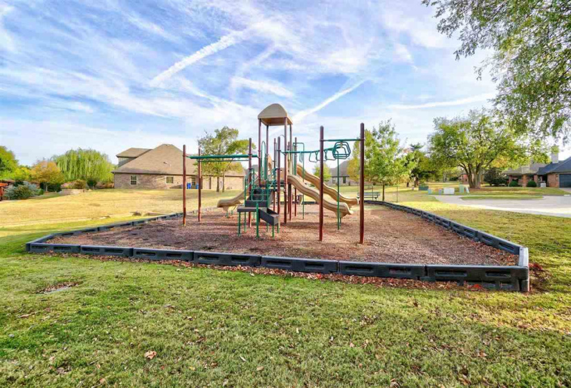 4 Bedrooms Bedrooms, 0 ,3 BathroomsBathrooms,Residential,Single Family,Ashton,1.5,133491