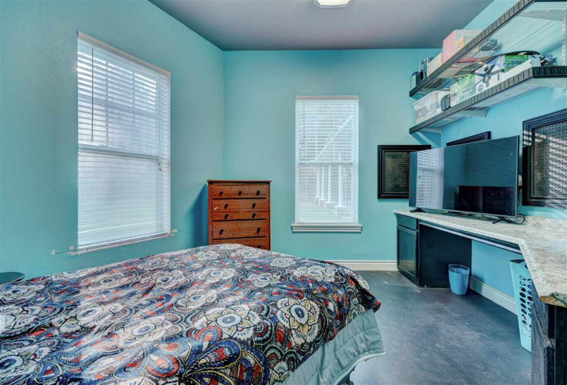 4 Bedrooms Bedrooms, 0 ,4 BathroomsBathrooms,Residential,Single Family,Highway 51,2,133492