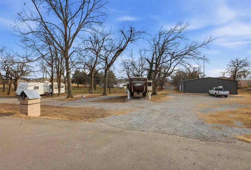 0 , 0 ,0,Lots/land,Ranch/farm,Redlands,0,133493