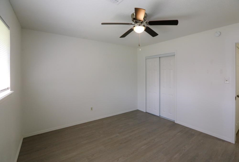 0 , 0 ,1 BathroomBathrooms,Multi-family,Duplex,Hartford,1,133498