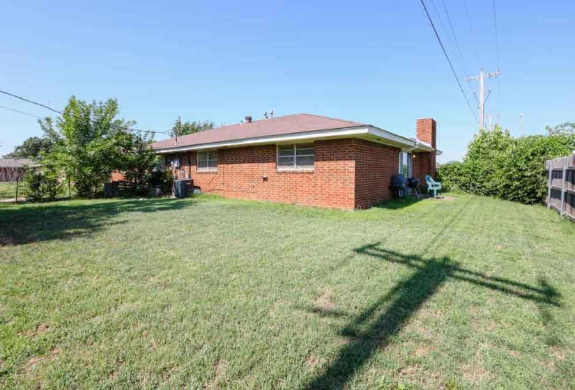 0 , 0 ,1 BathroomBathrooms,Multi-family,Duplex,Hartford,1,133498