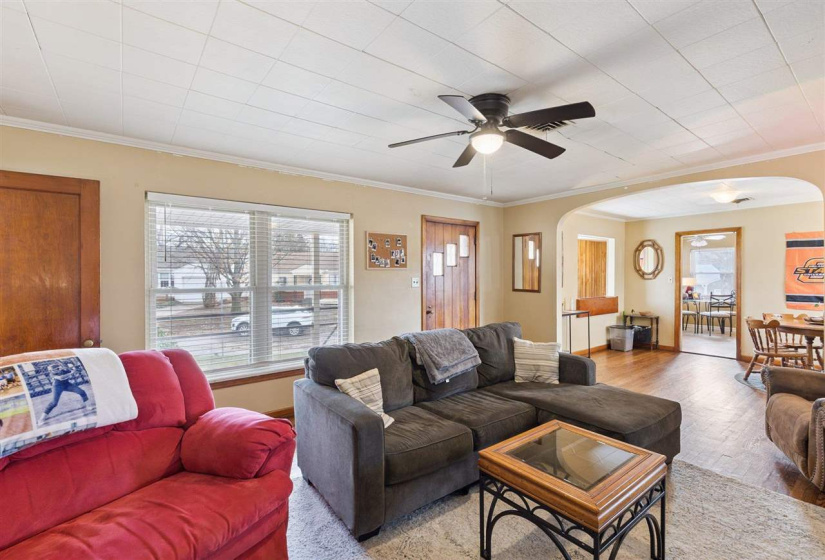 3 Bedrooms Bedrooms, 0 ,2 BathroomsBathrooms,Residential,Single Family,Arrowhead,1.5,133501