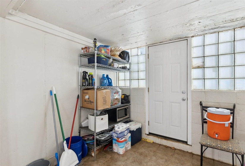 3 Bedrooms Bedrooms, 0 ,2 BathroomsBathrooms,Residential,Single Family,Arrowhead,1.5,133501