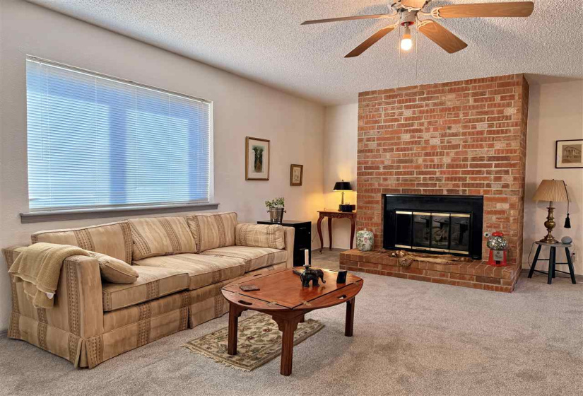 3 Bedrooms Bedrooms, 0 ,2 BathroomsBathrooms,Residential,Single Family,McCord Rd,1,133508