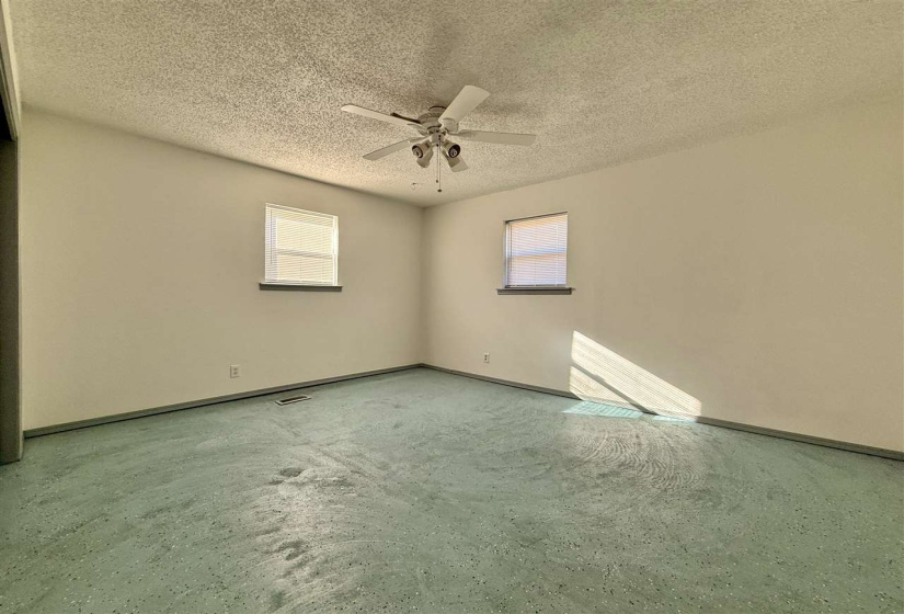 3 Bedrooms Bedrooms, 0 ,2 BathroomsBathrooms,Residential,Single Family,McCord Rd,1,133508