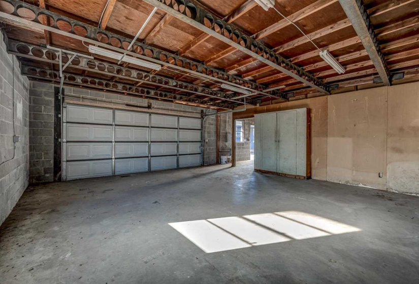 5 Bedrooms Bedrooms, 0 ,2 BathroomsBathrooms,Residential,Single Family,7th,1,133509