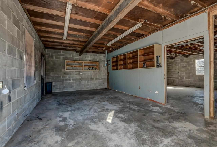 5 Bedrooms Bedrooms, 0 ,2 BathroomsBathrooms,Residential,Single Family,7th,1,133509