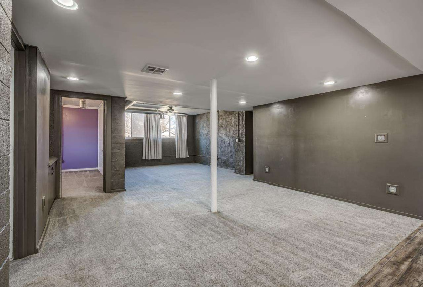 5 Bedrooms Bedrooms, 0 ,2 BathroomsBathrooms,Residential,Single Family,7th,1,133509