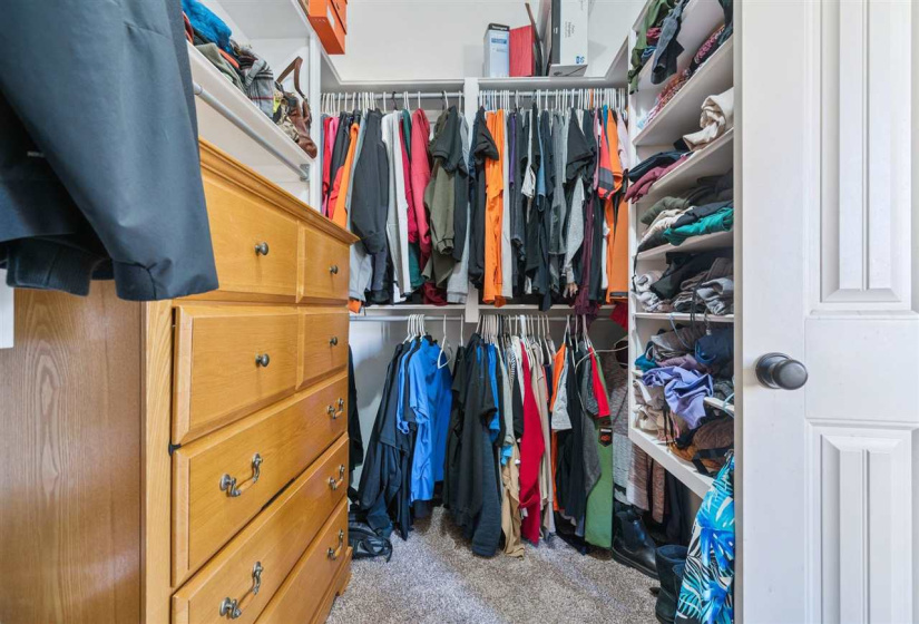 4 Bedrooms Bedrooms, 0 ,2 BathroomsBathrooms,Residential,Single Family,Eagle Summit,1.5,133519