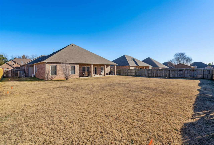 4 Bedrooms Bedrooms, 0 ,2 BathroomsBathrooms,Residential,Single Family,Eagle Summit,1.5,133519