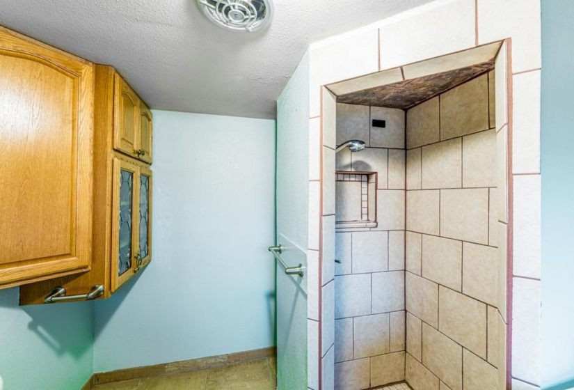 2 Bedrooms Bedrooms, 0 ,2 BathroomsBathrooms,Residential,Single Family,2nd,1,133521