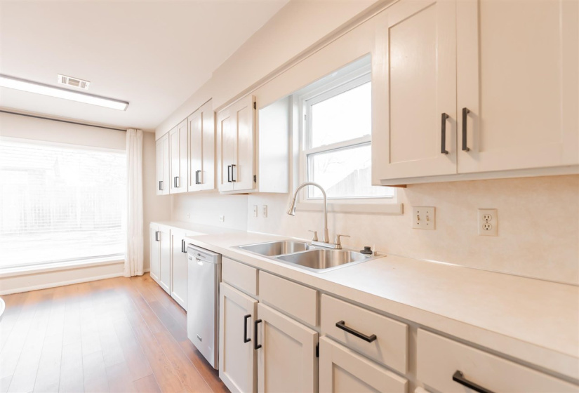 3 Bedrooms Bedrooms, 0 ,1 BathroomBathrooms,Residential,Single Family,Manning,1,133523